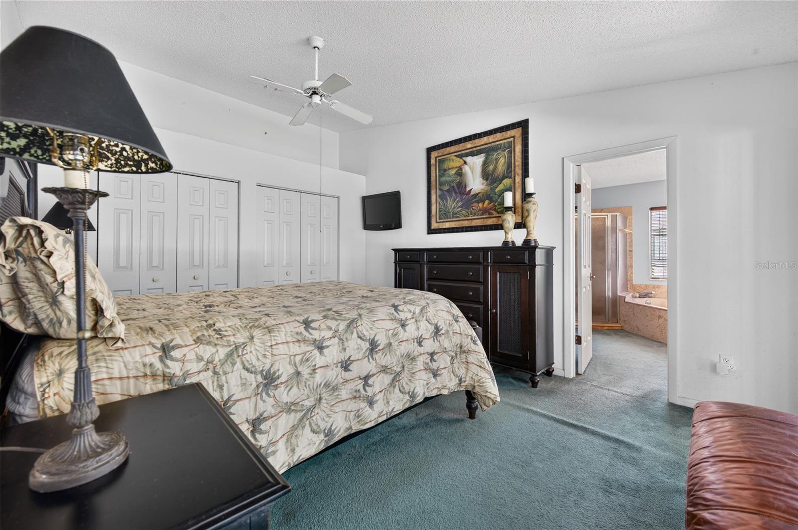 10 Wedgewood Ln Property Photo 9