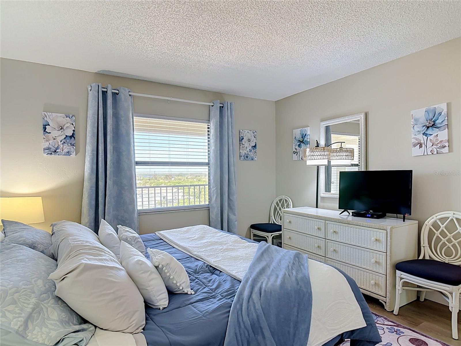 2700 Ocean Shore Blvd #514 Property Photo 6