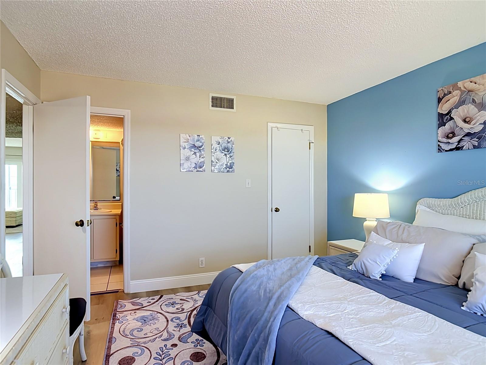 2700 Ocean Shore Blvd #514 Property Photo 8