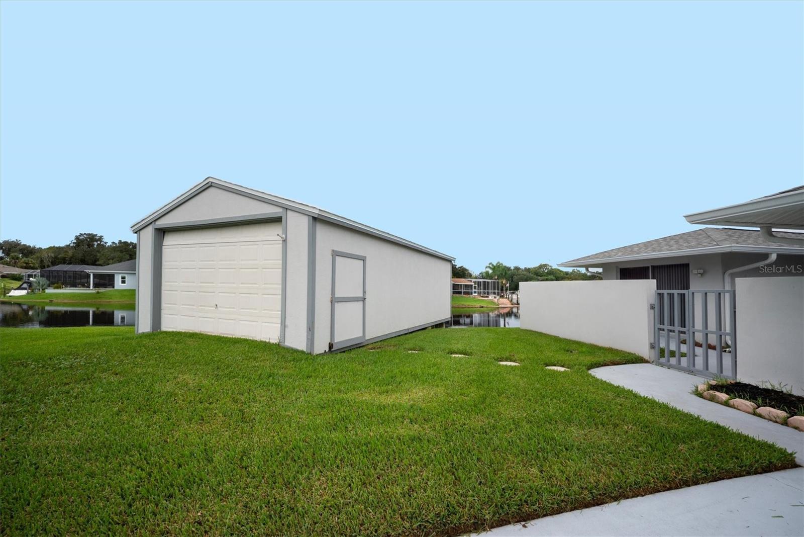 9 Castle Ct Property Photo 75