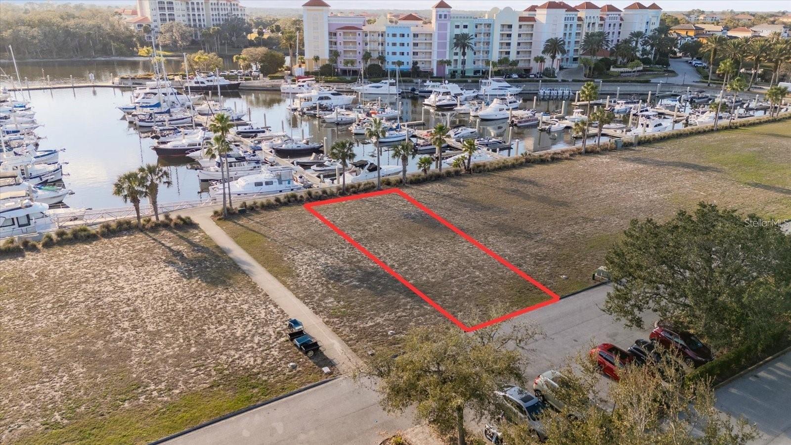122 HARBOR VILLAGE PT S Property Photo 1