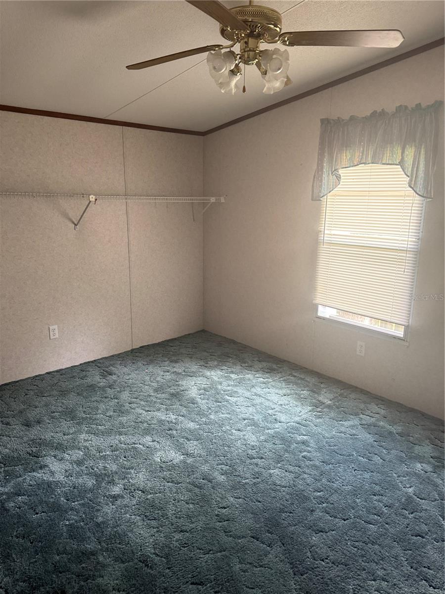 55616 Lee St Property Photo 9