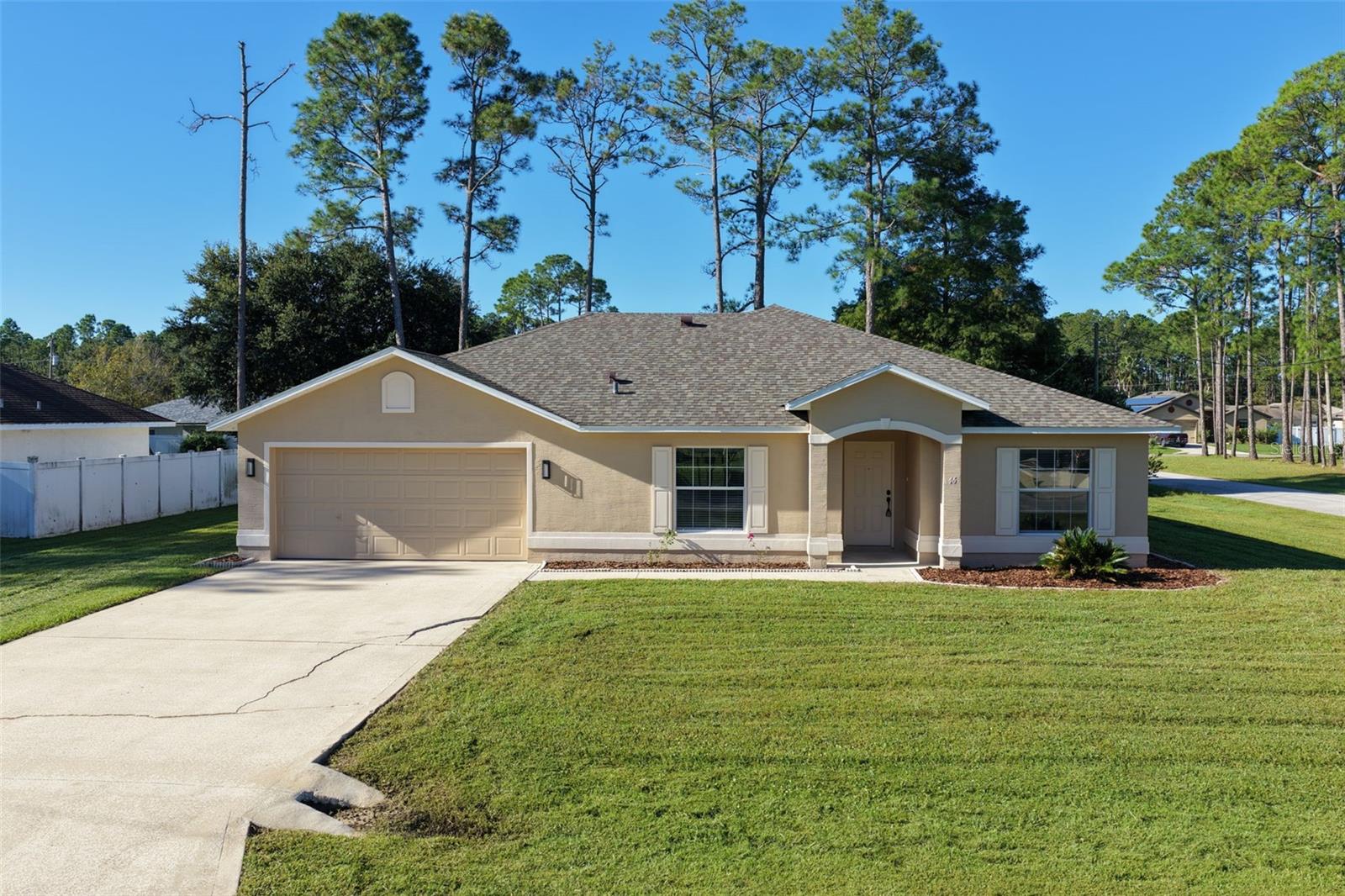 46 Rickenbacker Dr Property Photo 42