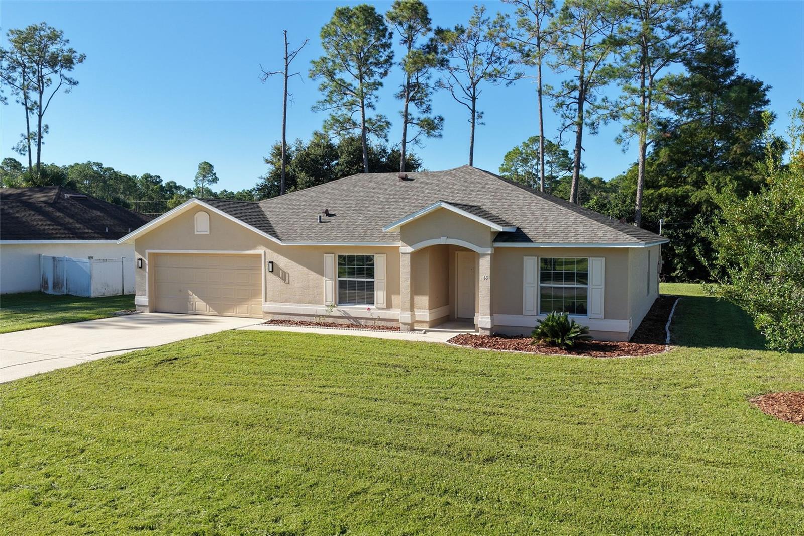 46 Rickenbacker Dr Property Photo 43