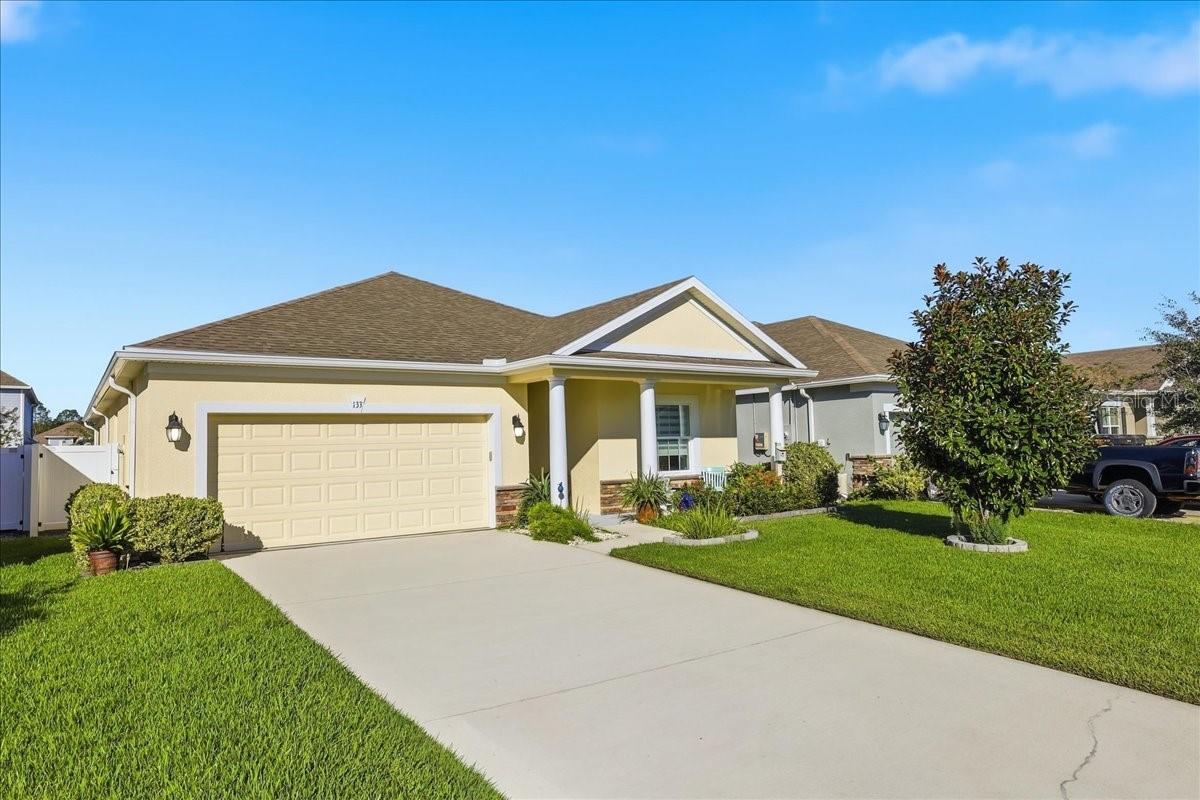 133 OAKLEAF WAY Property Photo 1