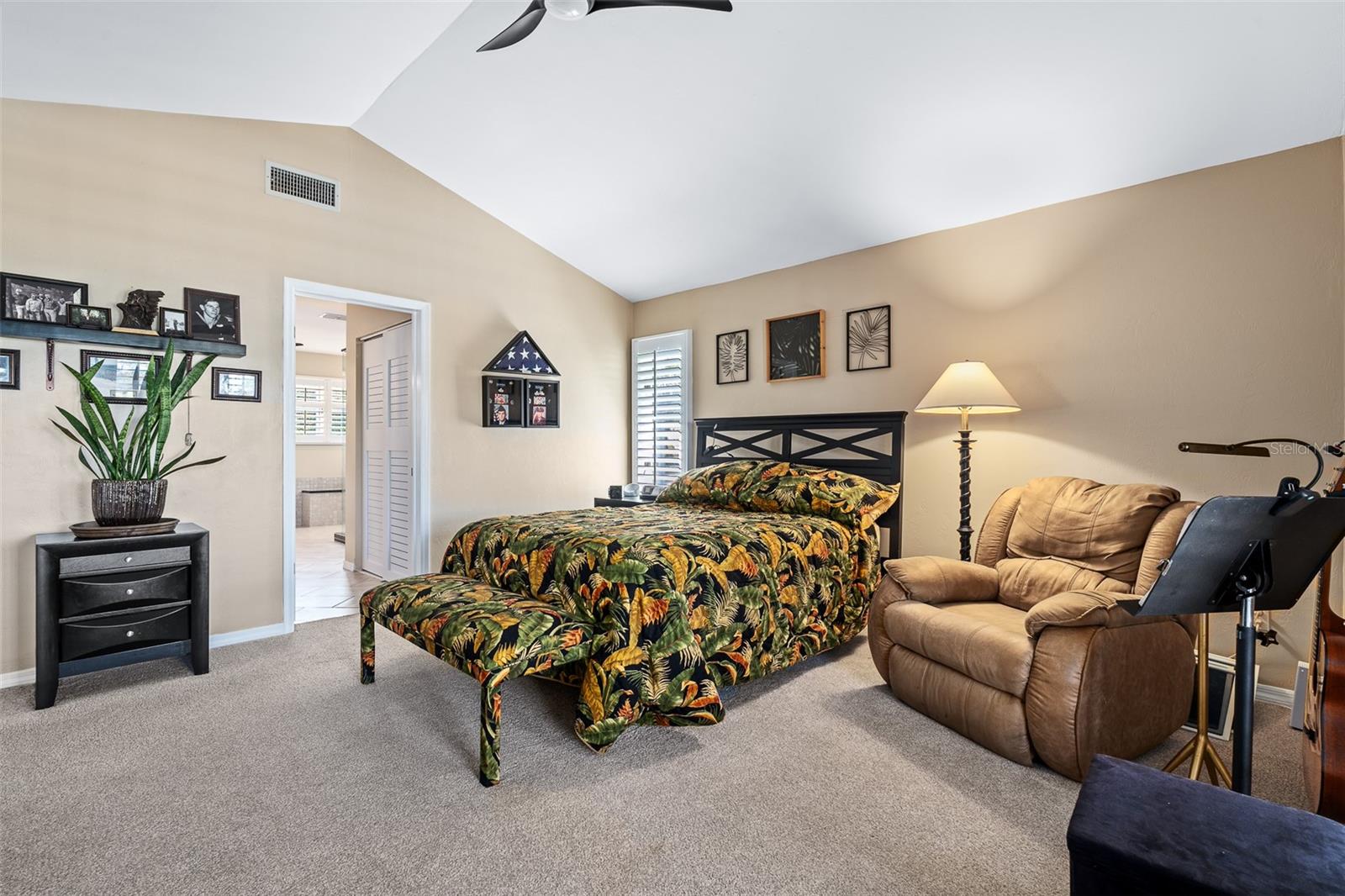 410 Long Cove Ct Property Photo 38