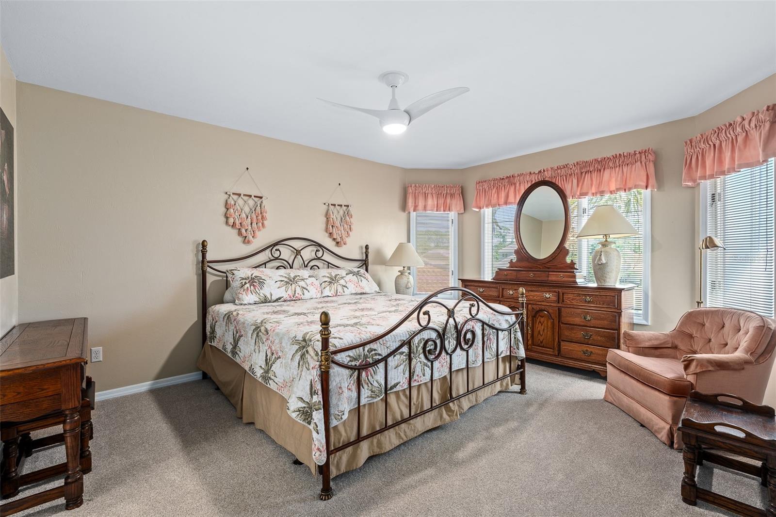 410 Long Cove Ct Property Photo 49