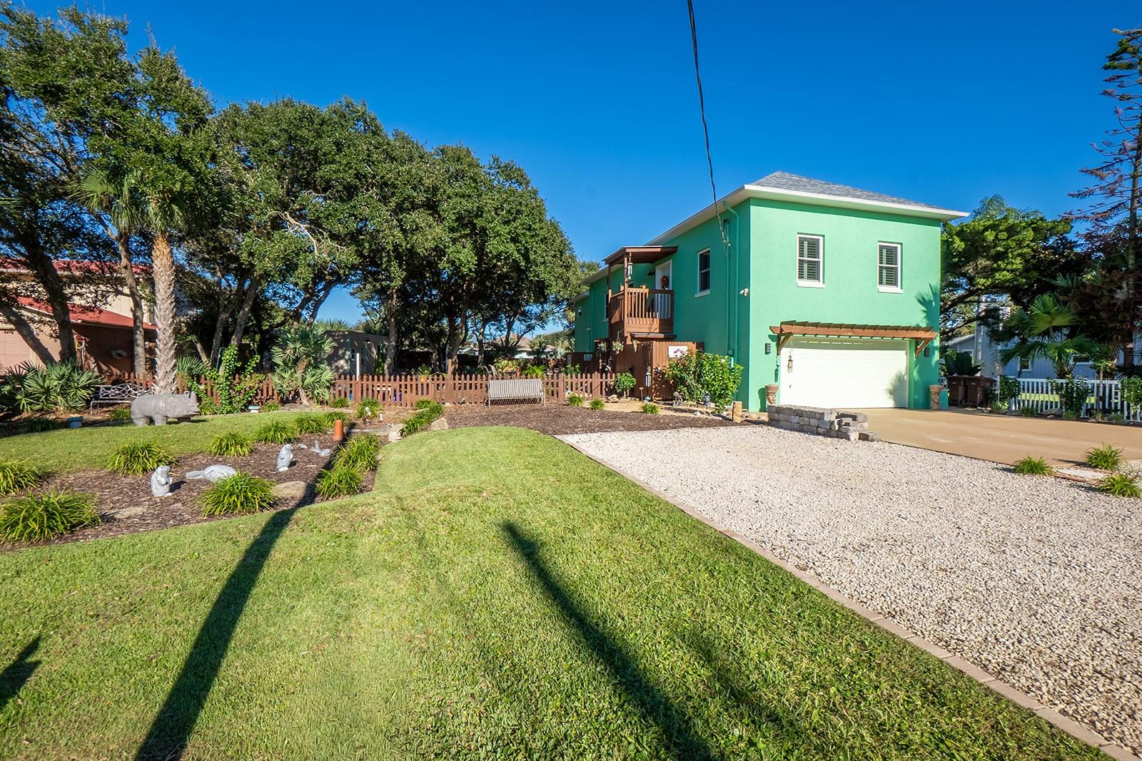 2709 John Bull St Property Photo 1