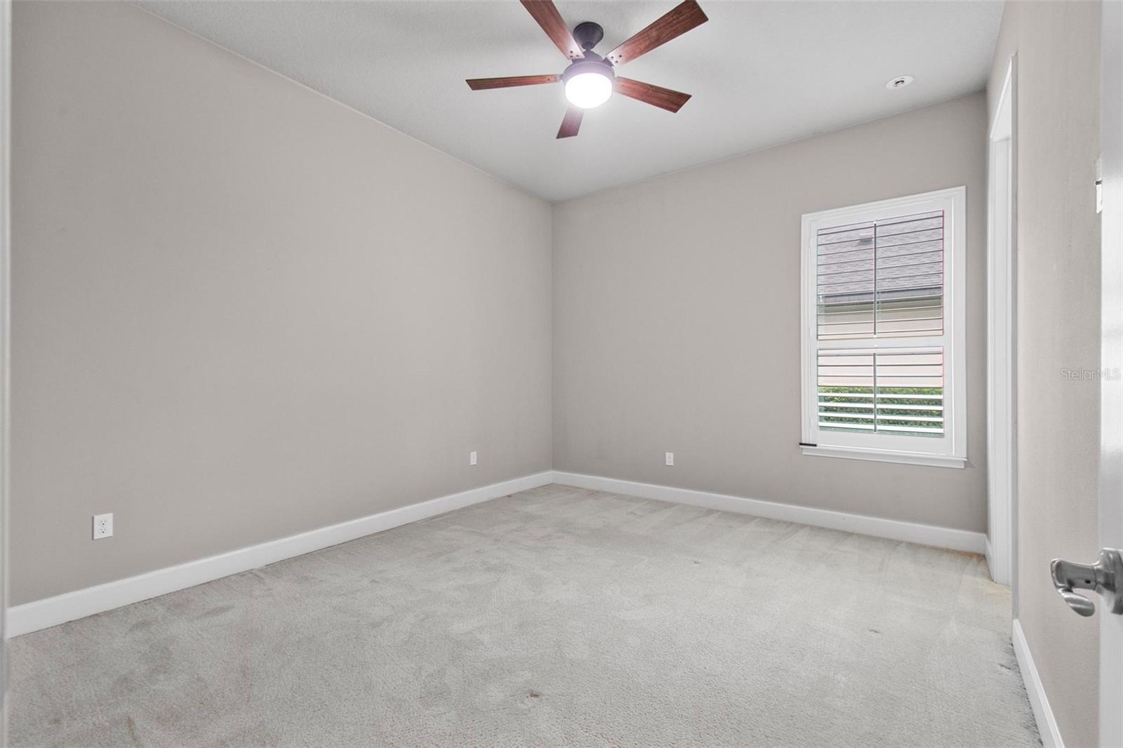 627 Elk River Dr Property Photo 32