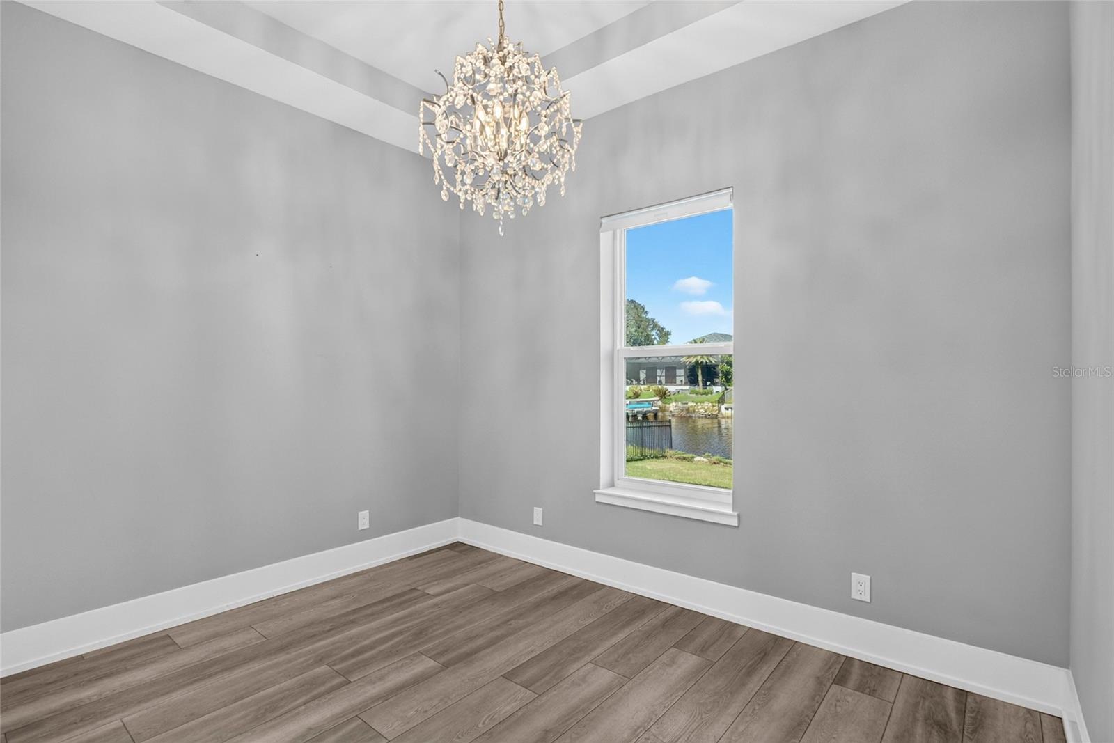 121 Seaside Pt Property Photo 12
