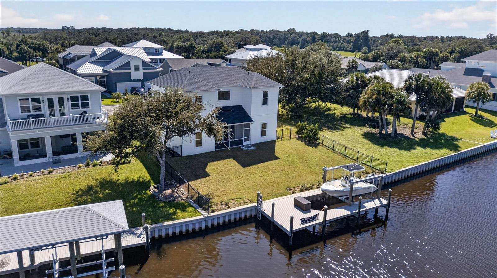 121 Seaside Pt Property Photo 40