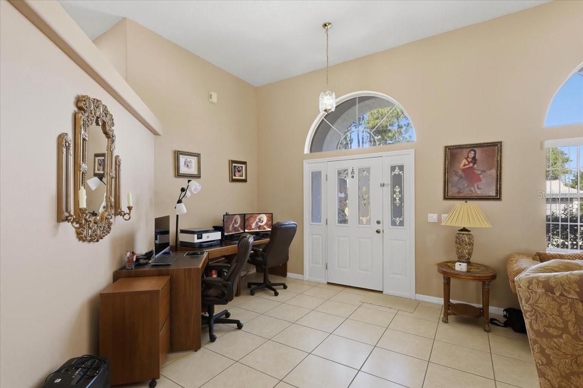 22 Bassett Ln Property Photo 5