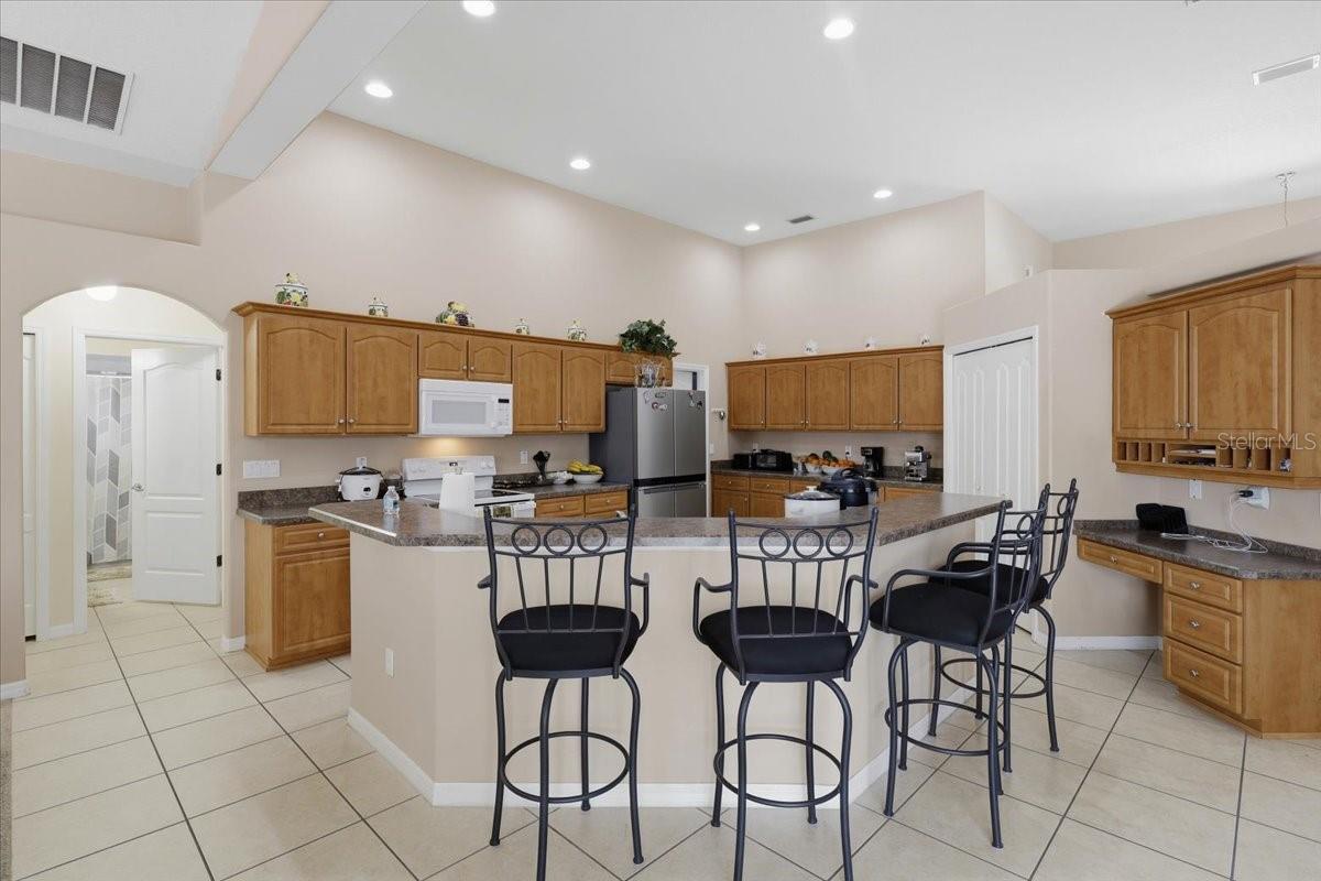 22 Bassett Ln Property Photo 19