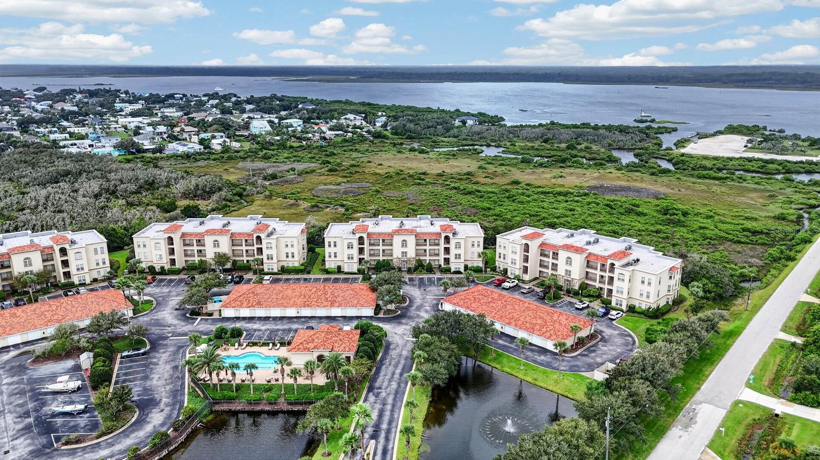 160 Pantano Cay Blvd #3305 Property Photo 11