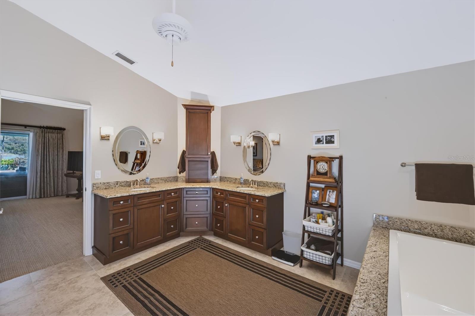 20 San Marco Ct Property Photo 32