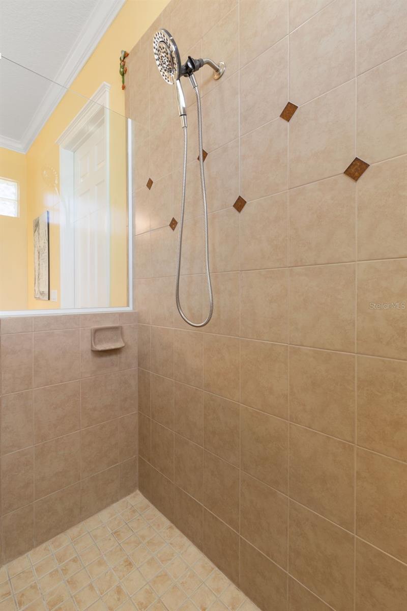 9 Deerwood St Property Photo 29