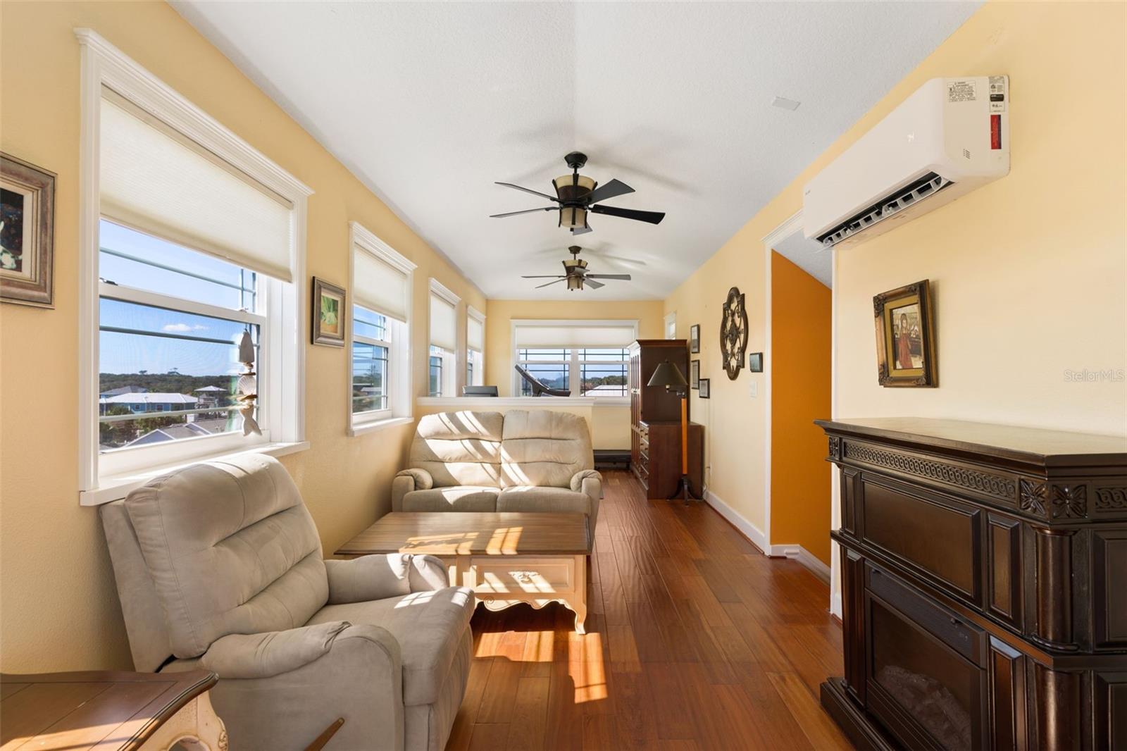 9 Deerwood St Property Photo 35