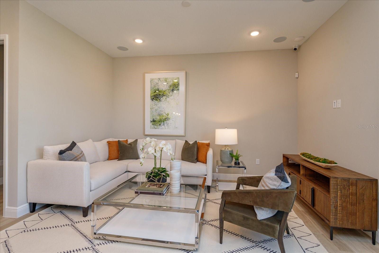 6569 Cyrils Dr Property Photo 11