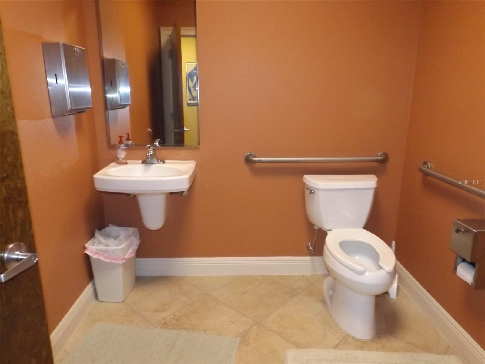 749 County Road 466 Property Photo 22