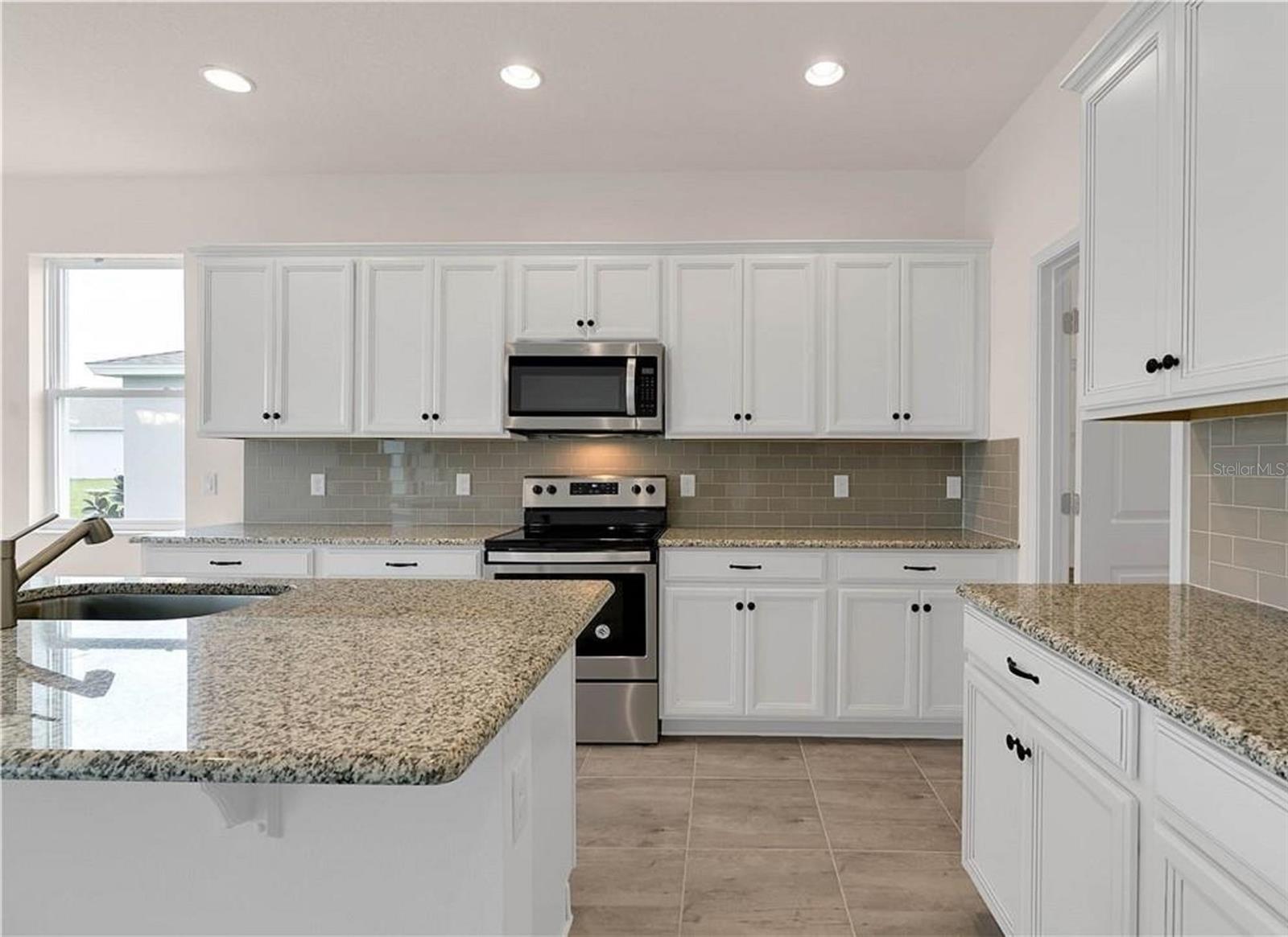 763 Griffon Avenue Property Photo 3