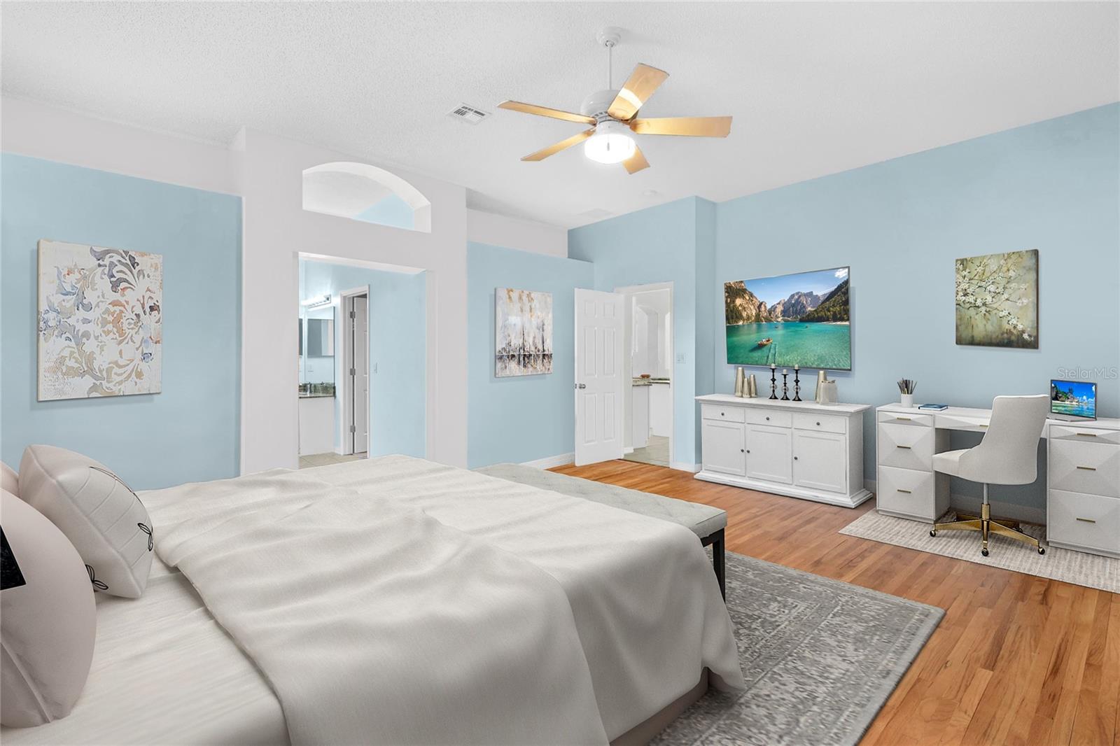 5020 Sawgrass Lake Circle Property Photo 17