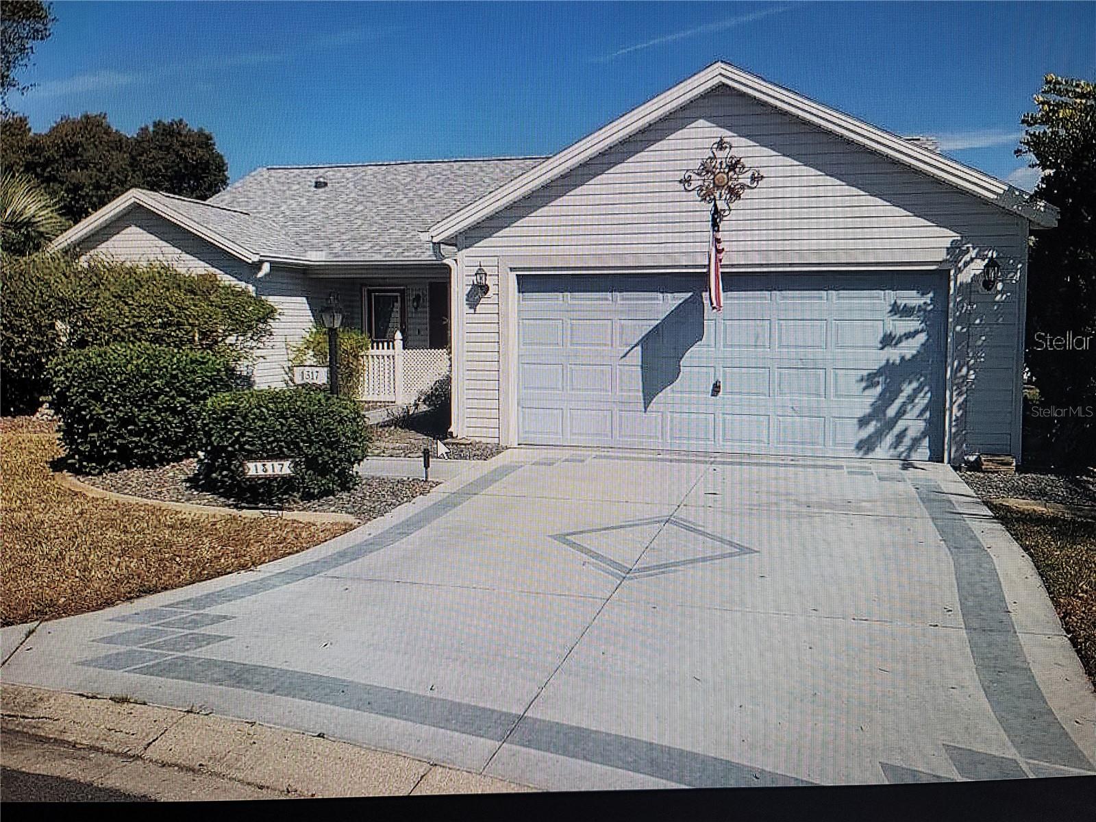 1317 Jimenez Court Property Photo 1