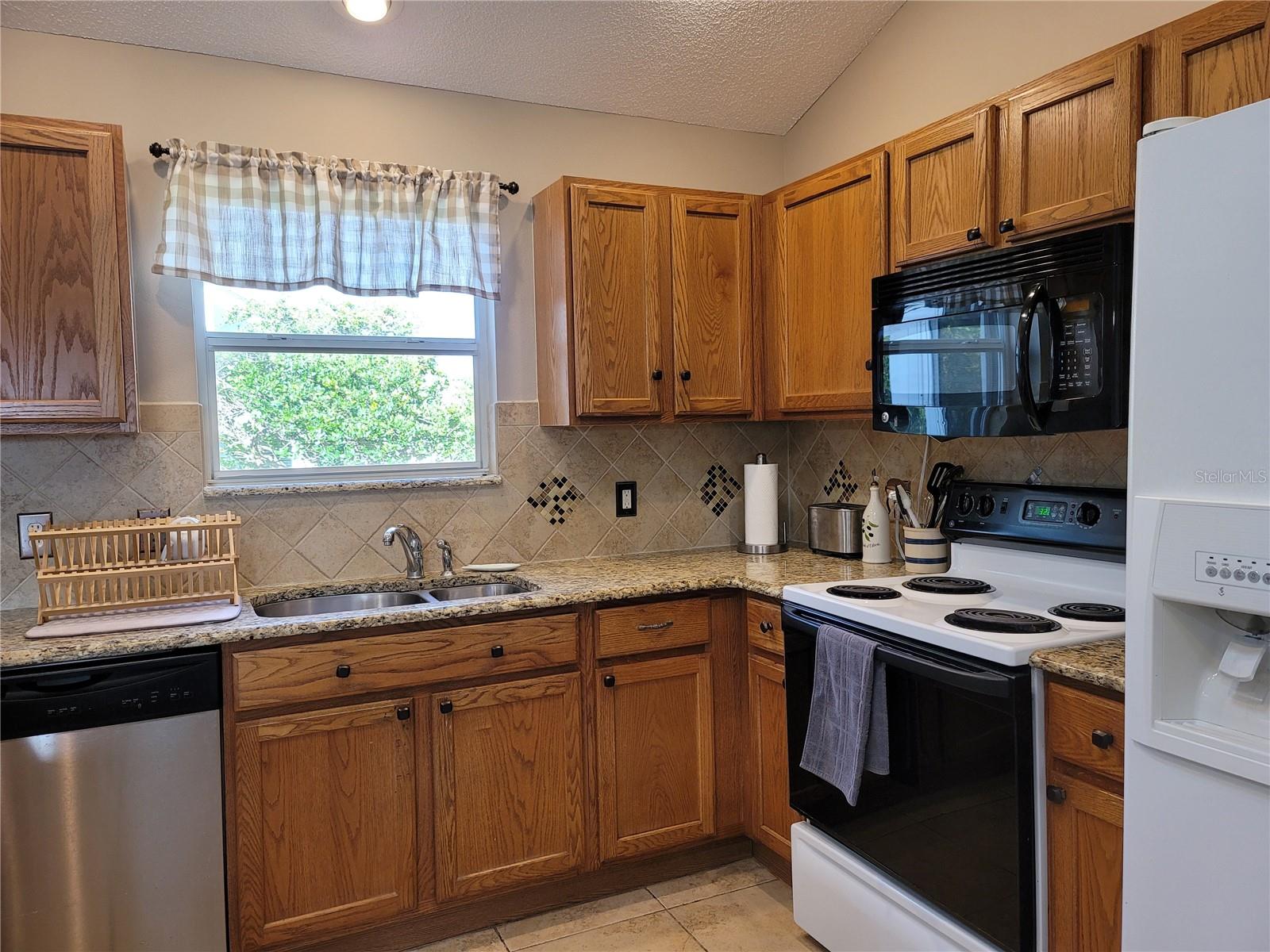 1317 Jimenez Court Property Photo 9