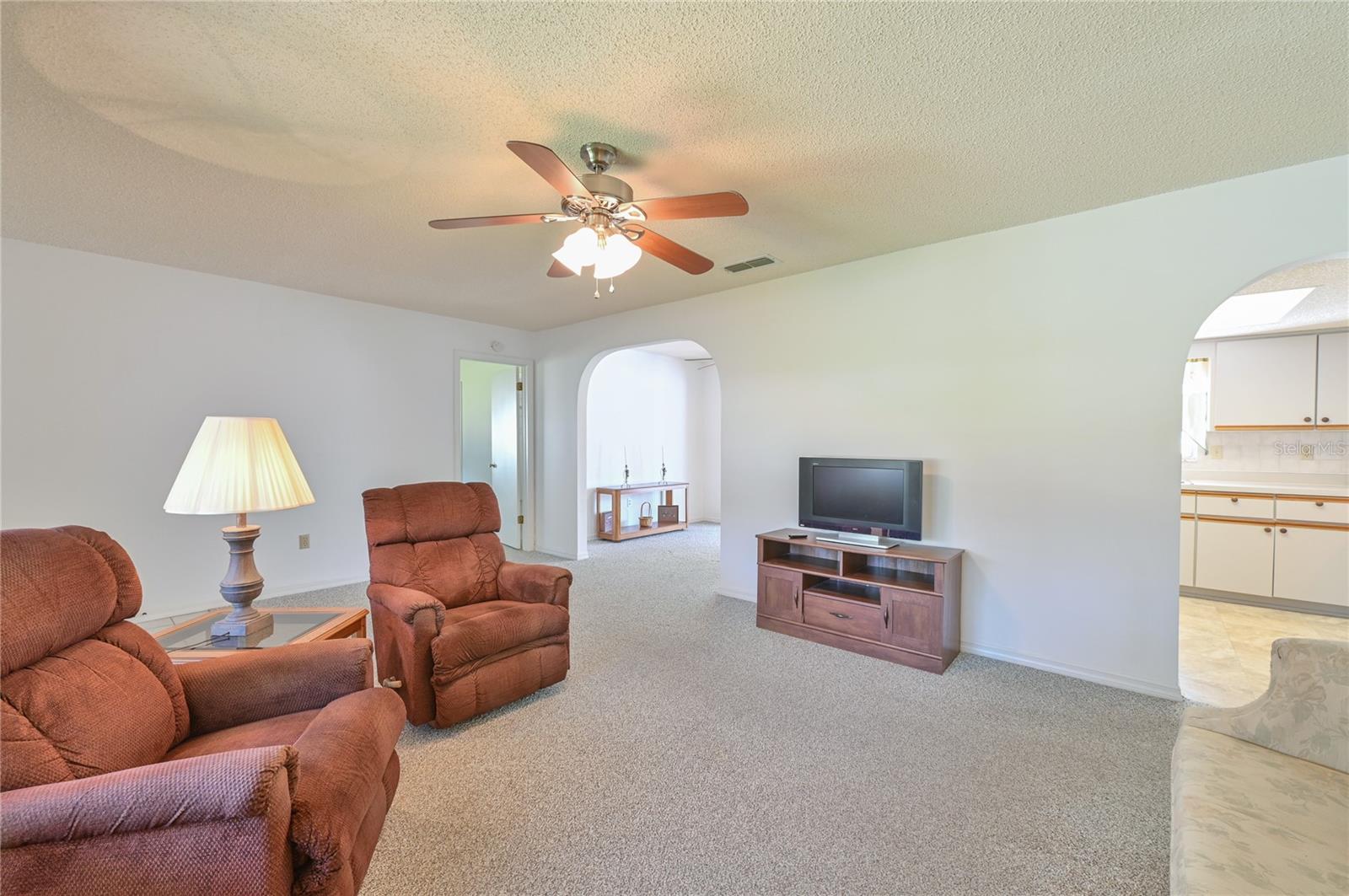 17585 Se 107th Court Property Photo 10