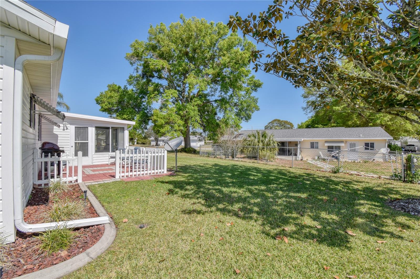 17585 Se 107th Court Property Photo 41