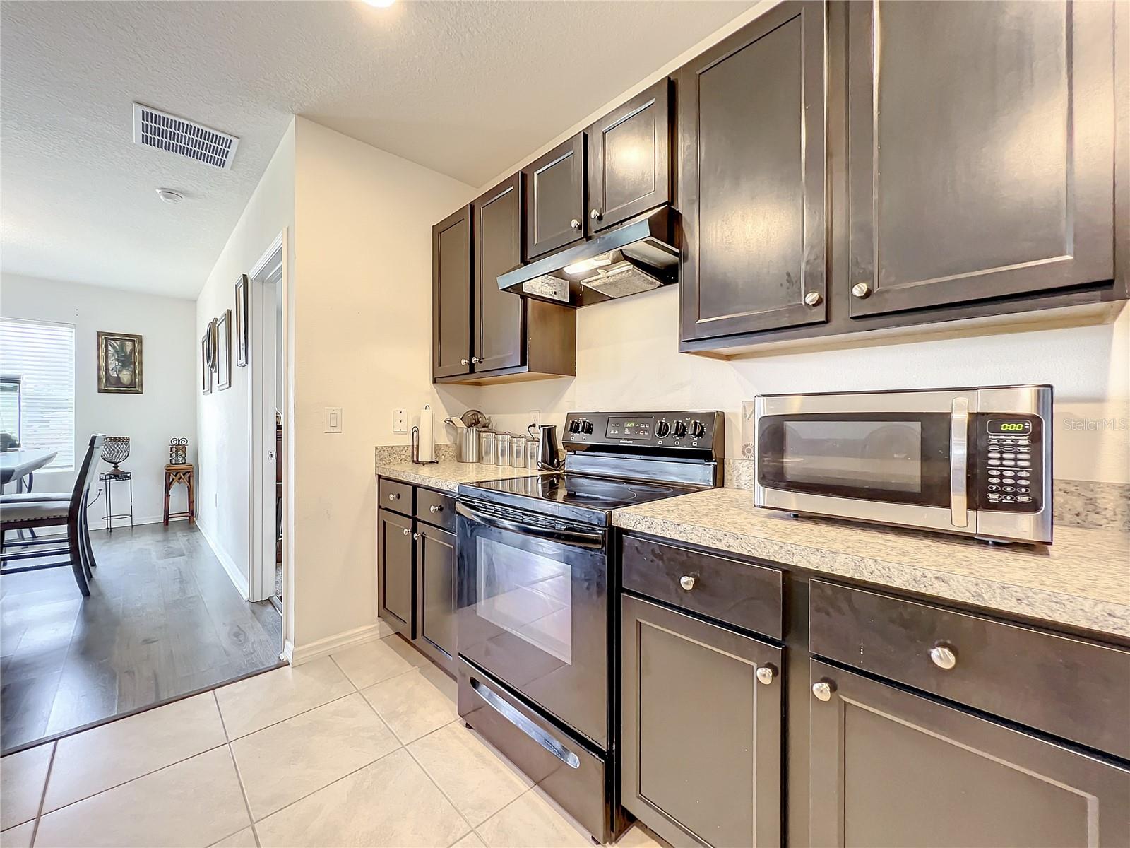 10547 Burlwood Dr Property Photo 15