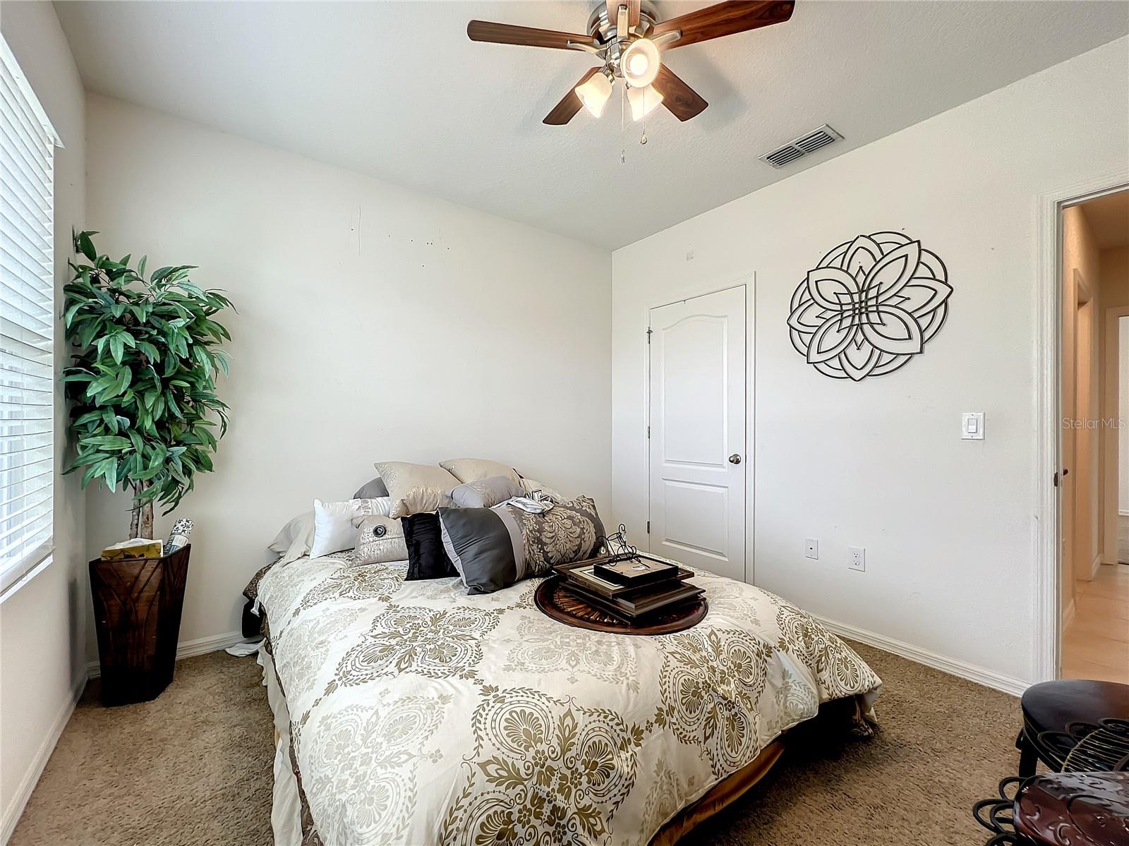 10547 Burlwood Dr Property Photo 23