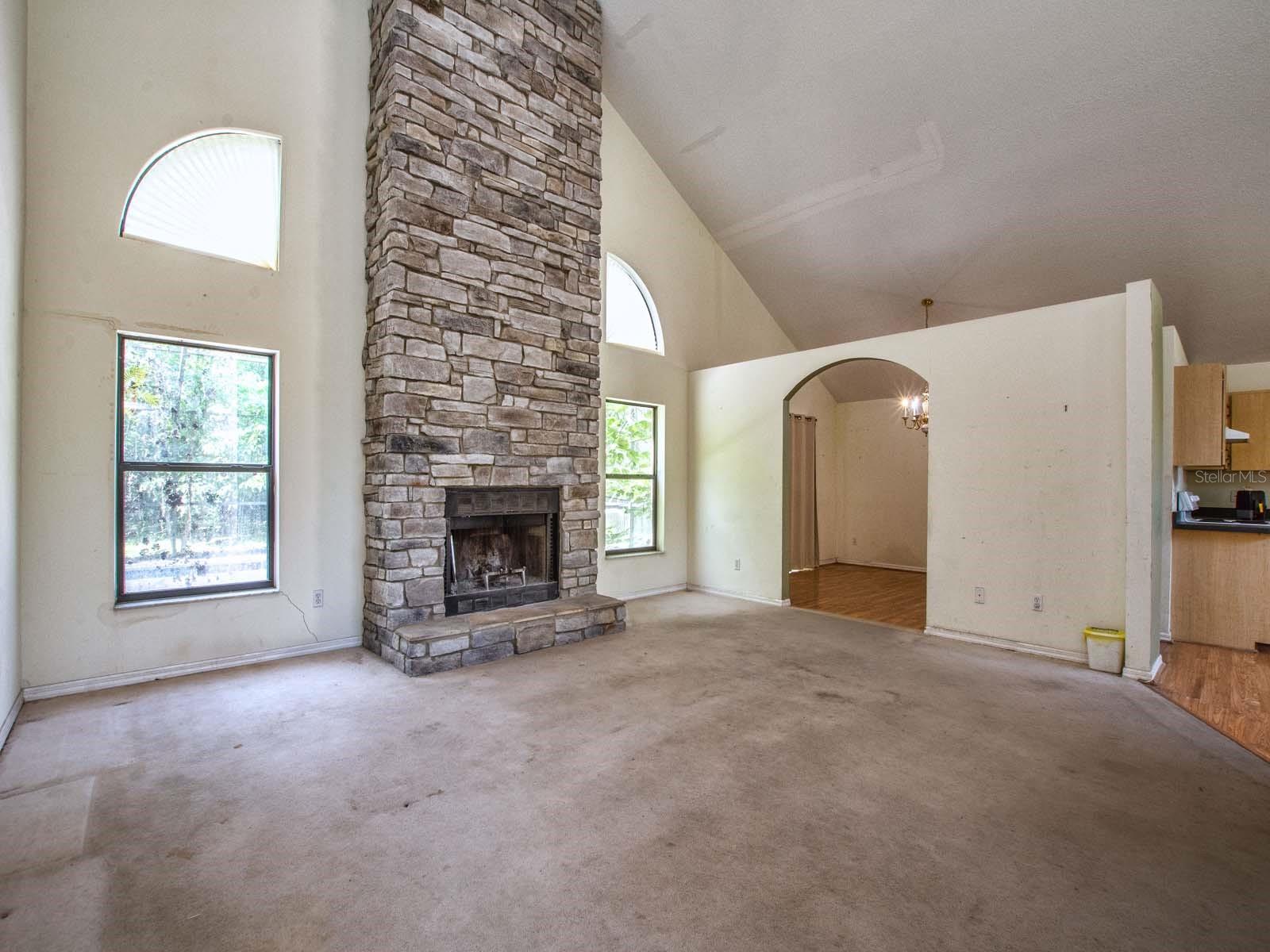 1951 Nw 114th Loop Property Photo 8