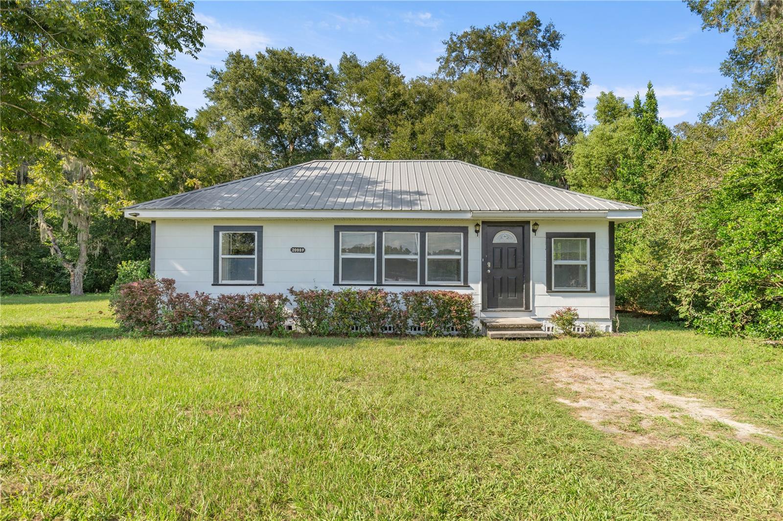 20989 W MCKINNEY AVENUE Property Photo 1