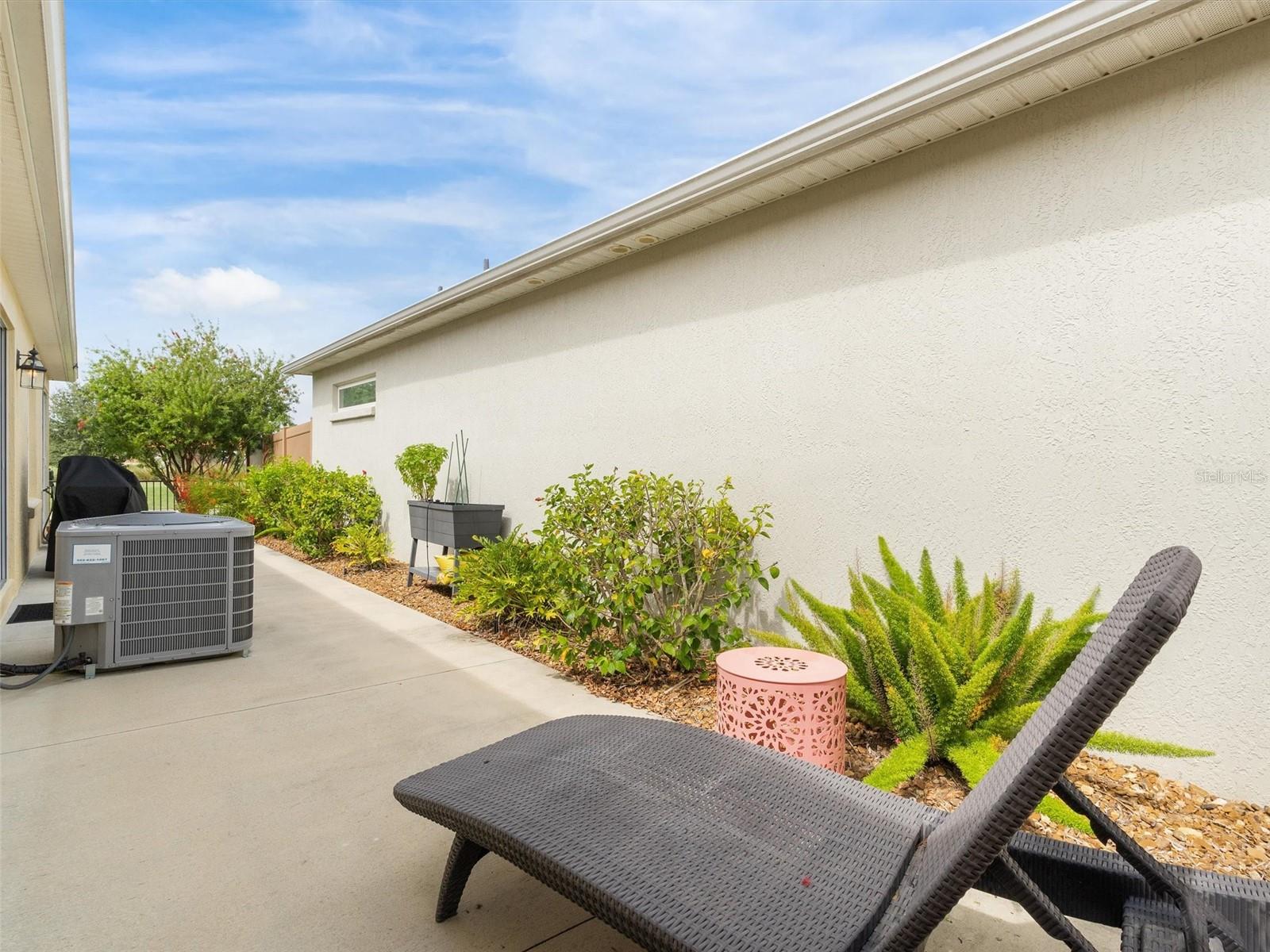 6032 Neilson Court Property Photo 6
