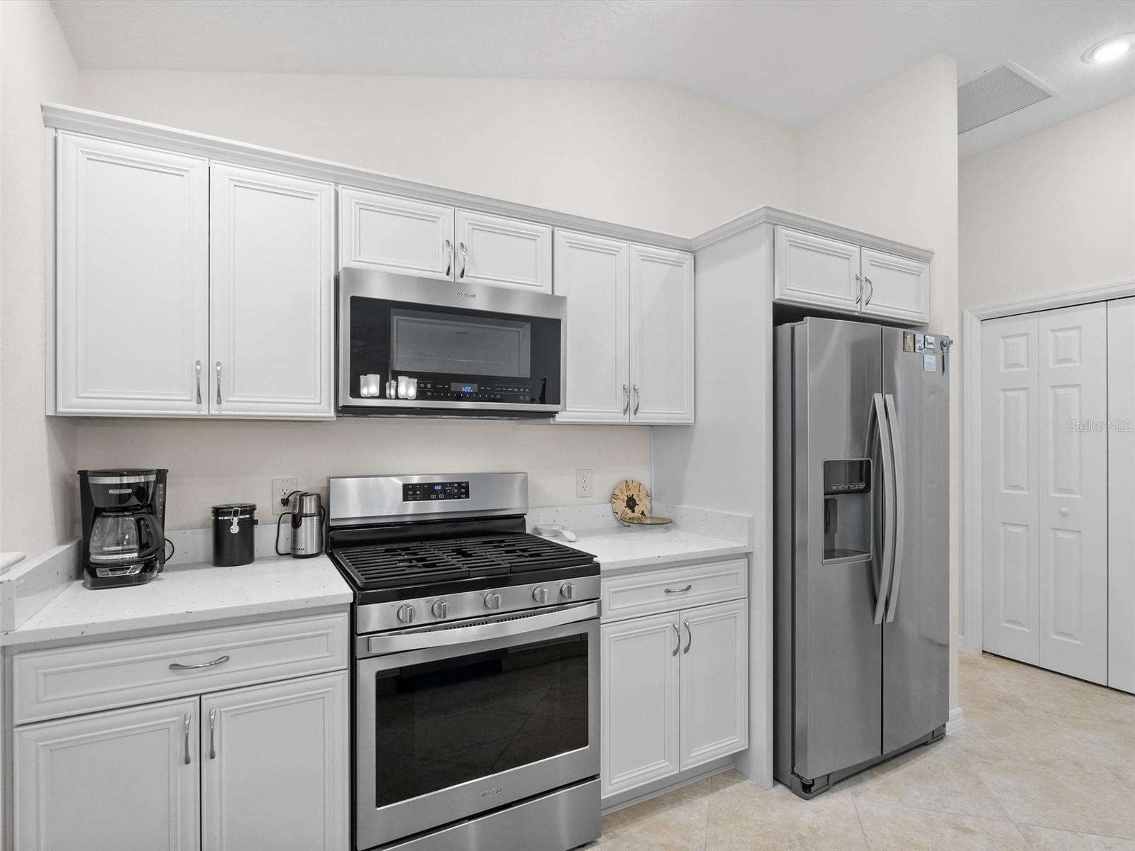 6032 Neilson Court Property Photo 34