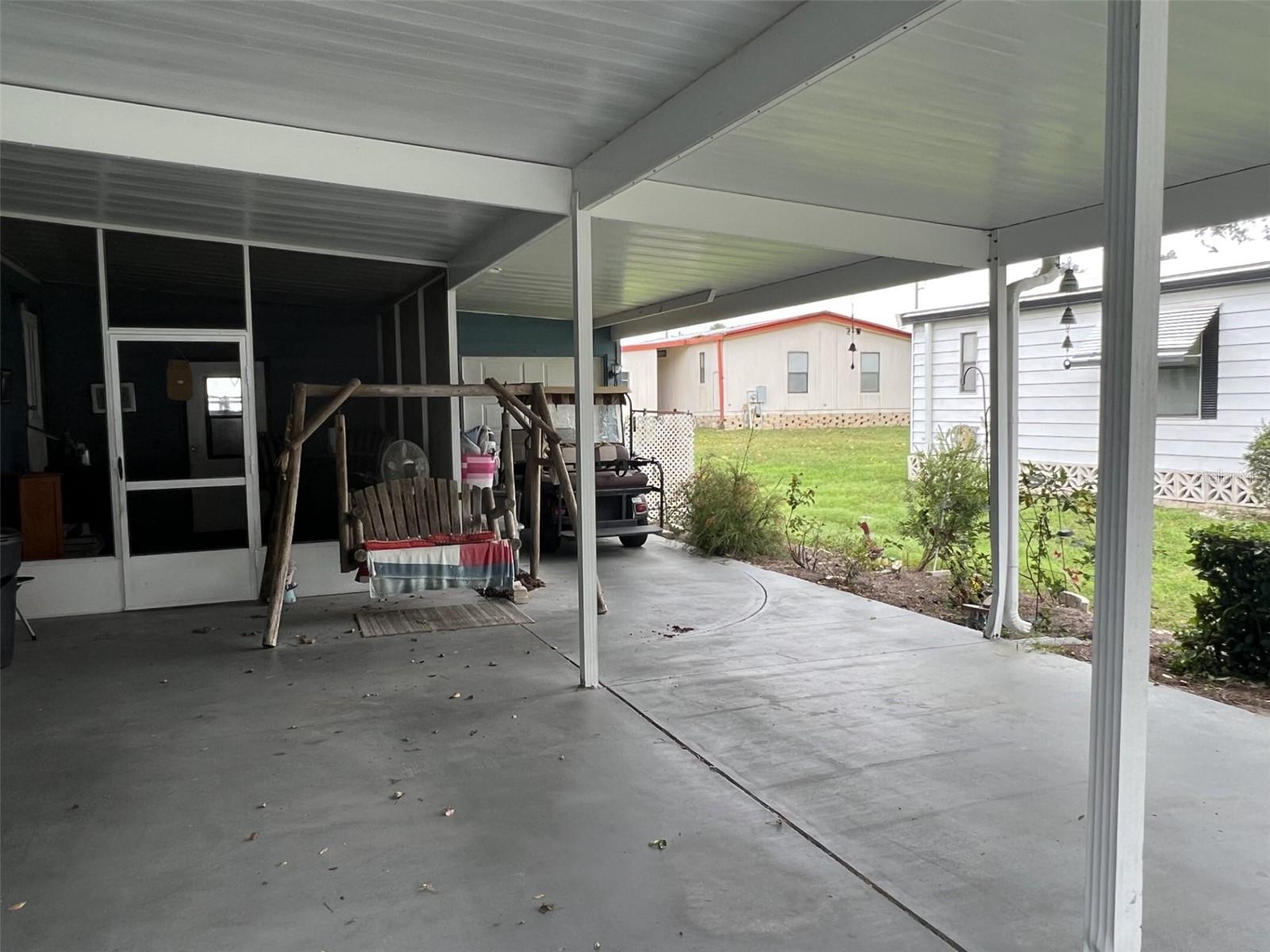 412 Sandalwood Ln Property Photo 12