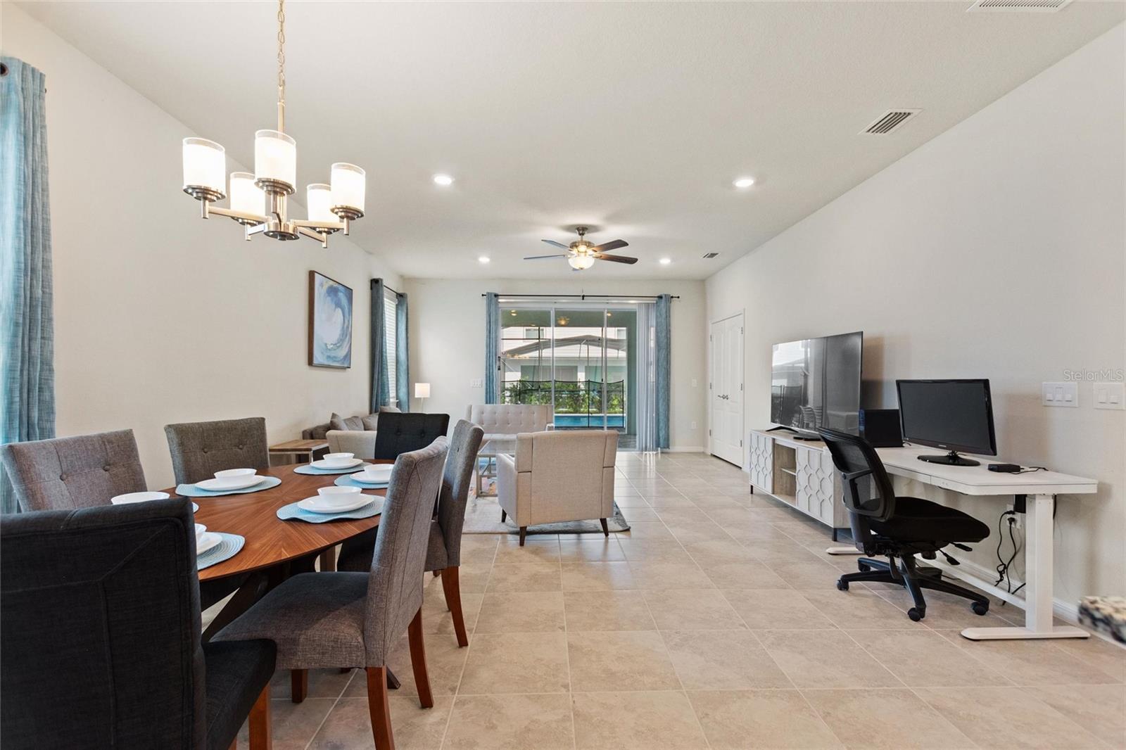 7380 Oakmoss Loop Property Photo 10