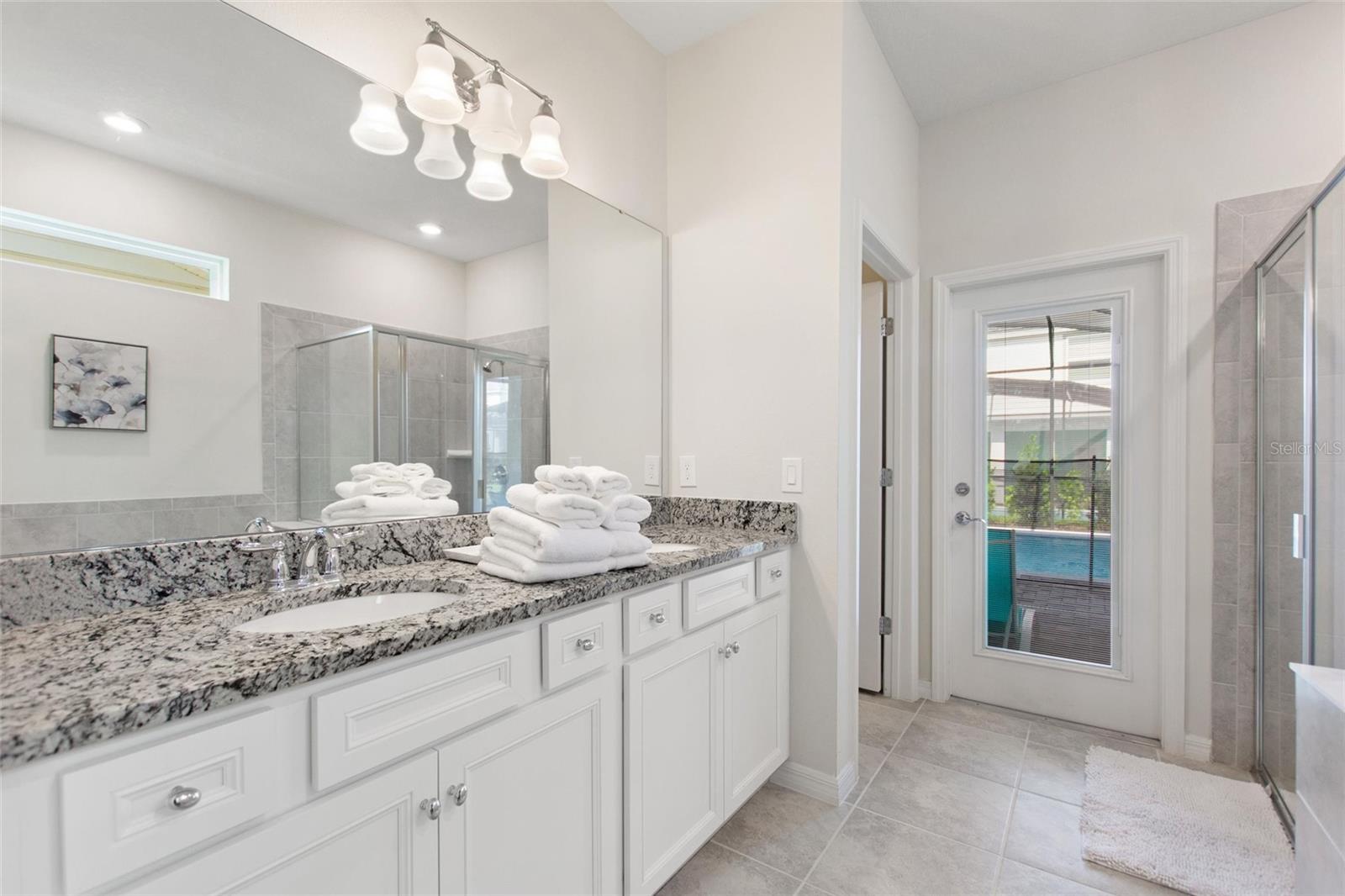 7380 Oakmoss Loop Property Photo 19