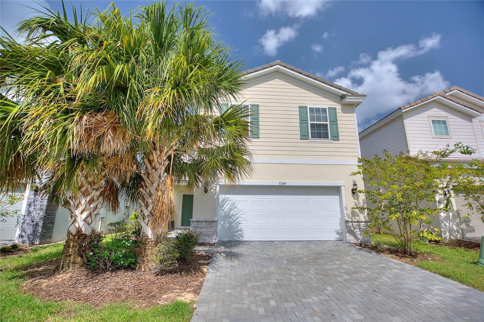 7384 OAKMOSS LOOP Property Photo 1