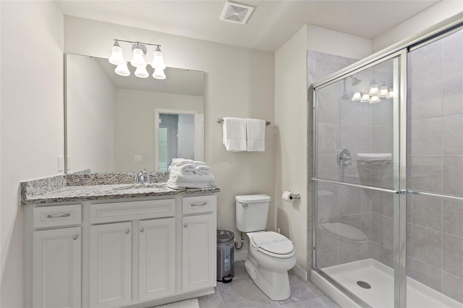 7384 Oakmoss Loop Property Photo 23