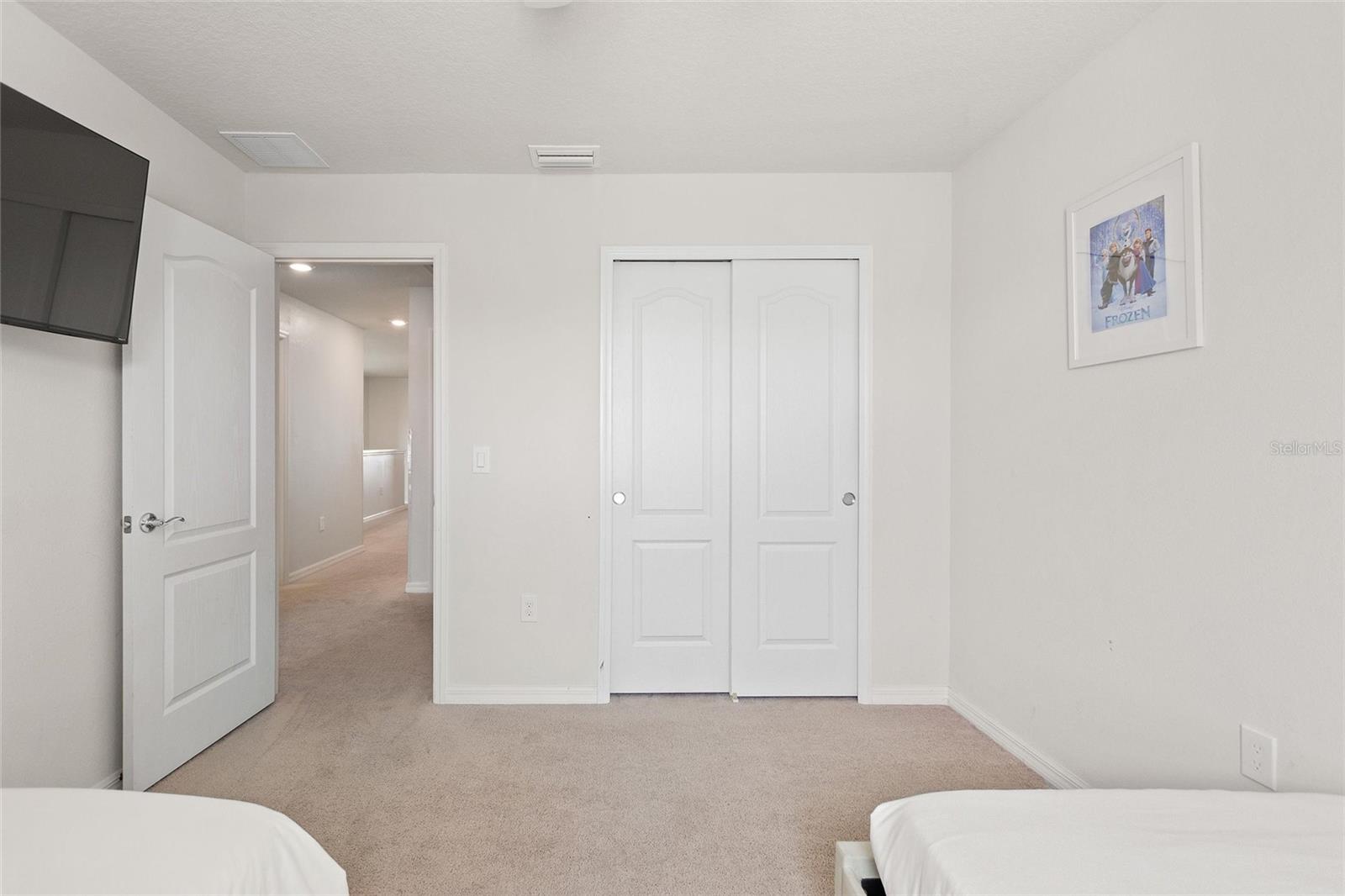 7384 Oakmoss Loop Property Photo 25