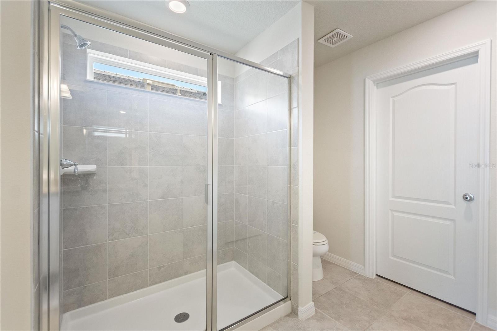 7384 Oakmoss Loop Property Photo 30