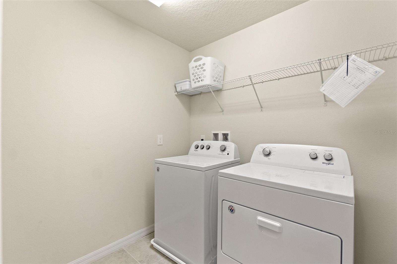 7384 Oakmoss Loop Property Photo 31