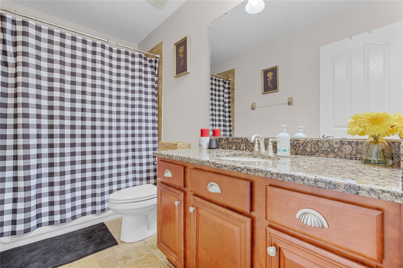 10120 Lakeshore Dr Property Photo 21