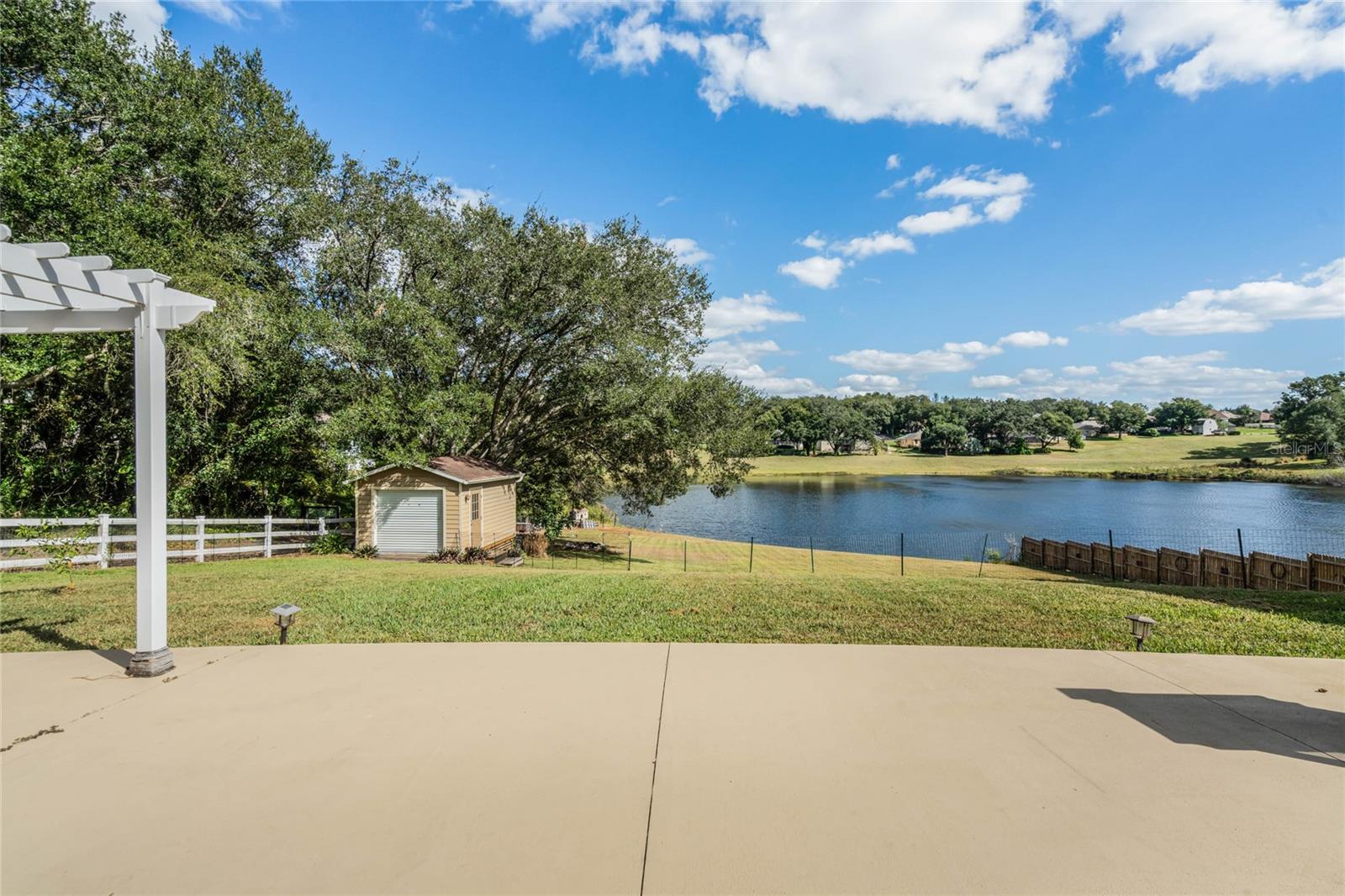 10120 Lakeshore Dr Property Photo 30