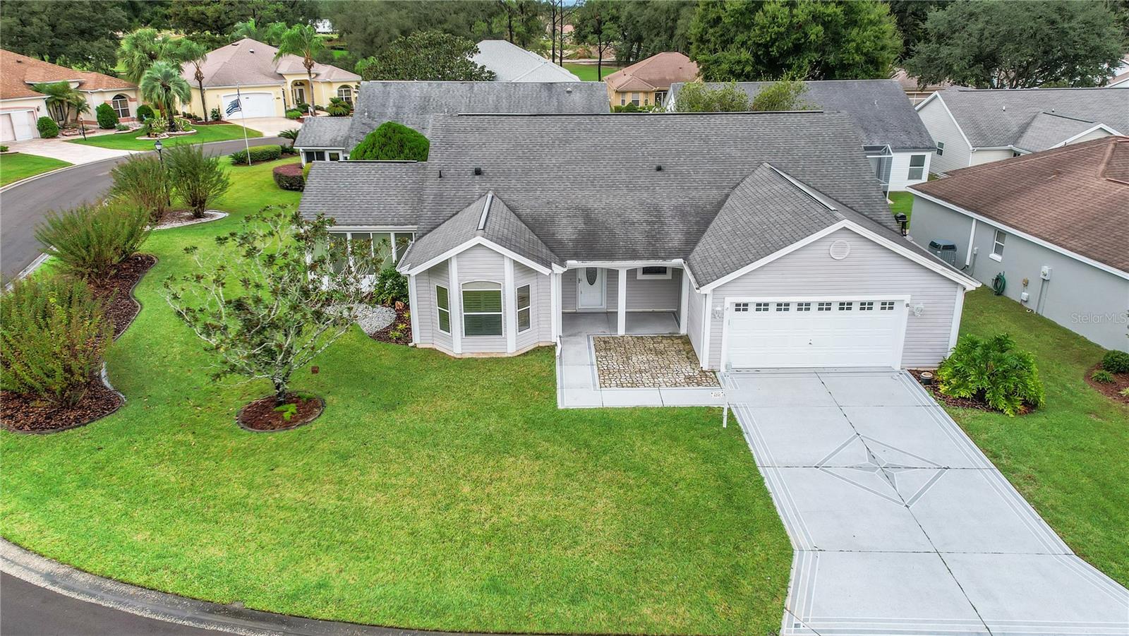 1232 Cabella Circle Property Photo 4