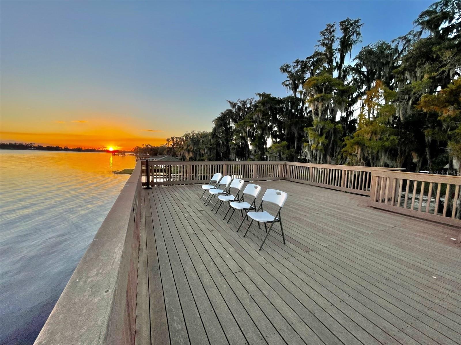 1241 W Lakeshore Dr Property Photo 52