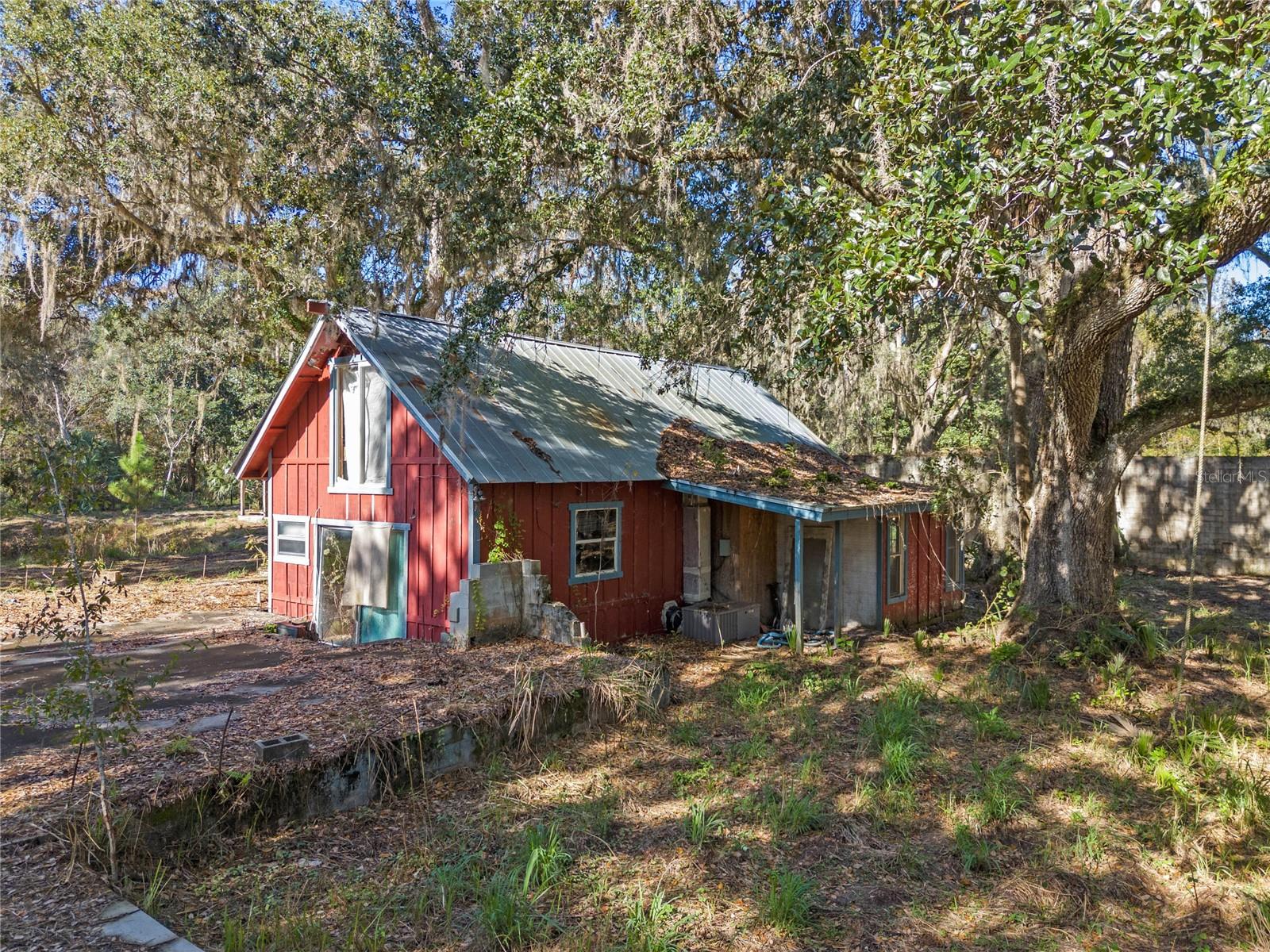 13524 Corkwood Ln Property Photo 3