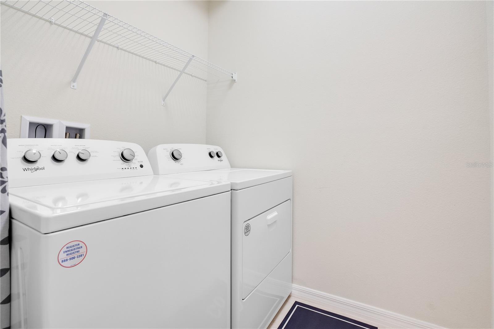 2226 Lelani Cir Property Photo 37