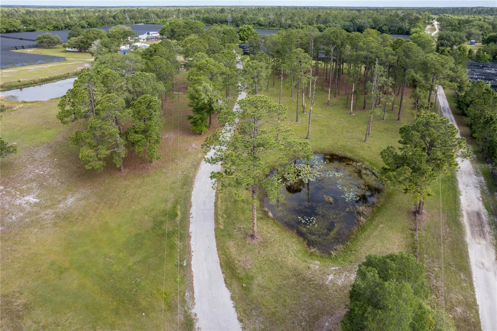 40945 Beach Rd Property Photo 4